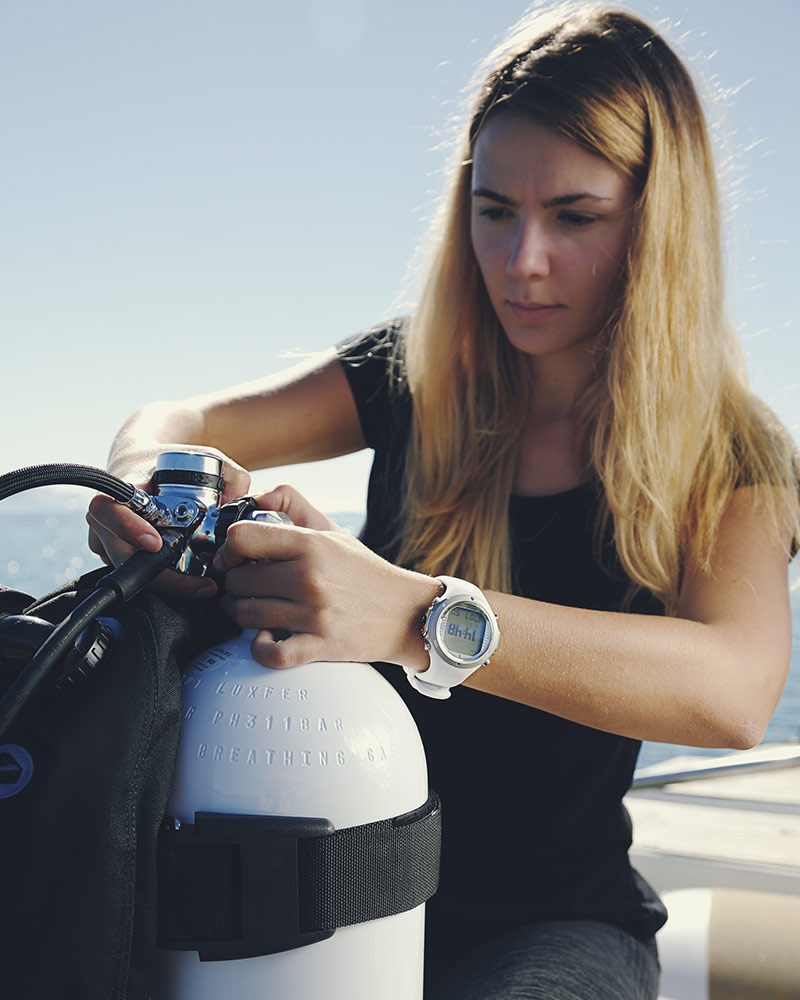 Компьютер Suunto D6i Novo White