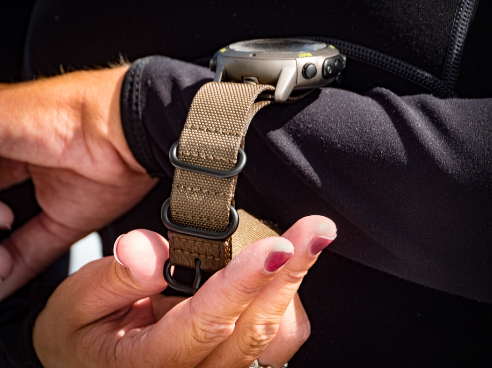 Suunto D6i Novo Stealth Zulu
